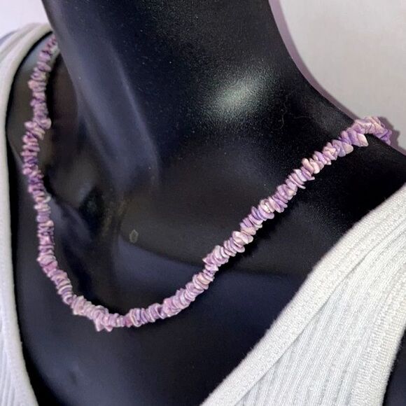 PUKA SHELL Necklace Purple Chips Metal Barrel Clasp Unisex Men Women 24 inches - Picture 5 of 9
